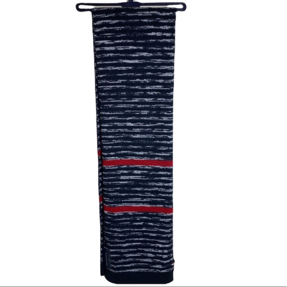 Tommy Hilfiger Scarf - Picture 2 of 5